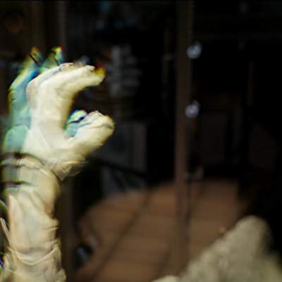 Ava, Ghost