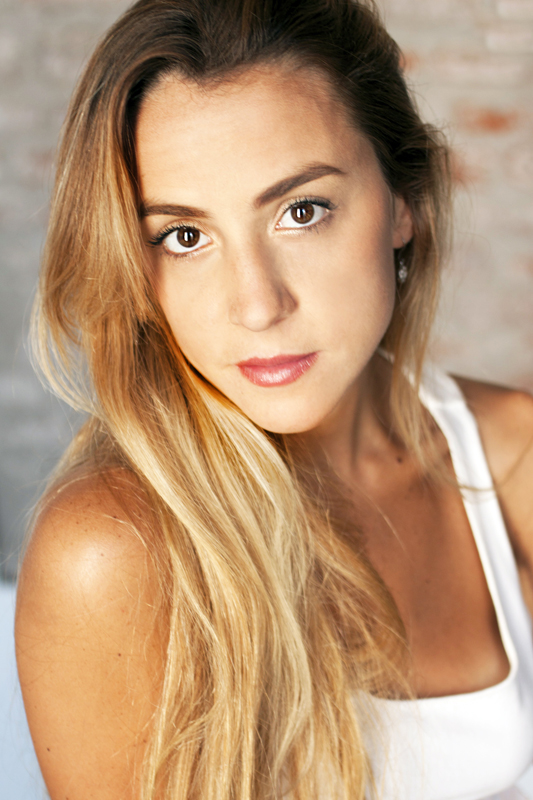 Laura Olivier