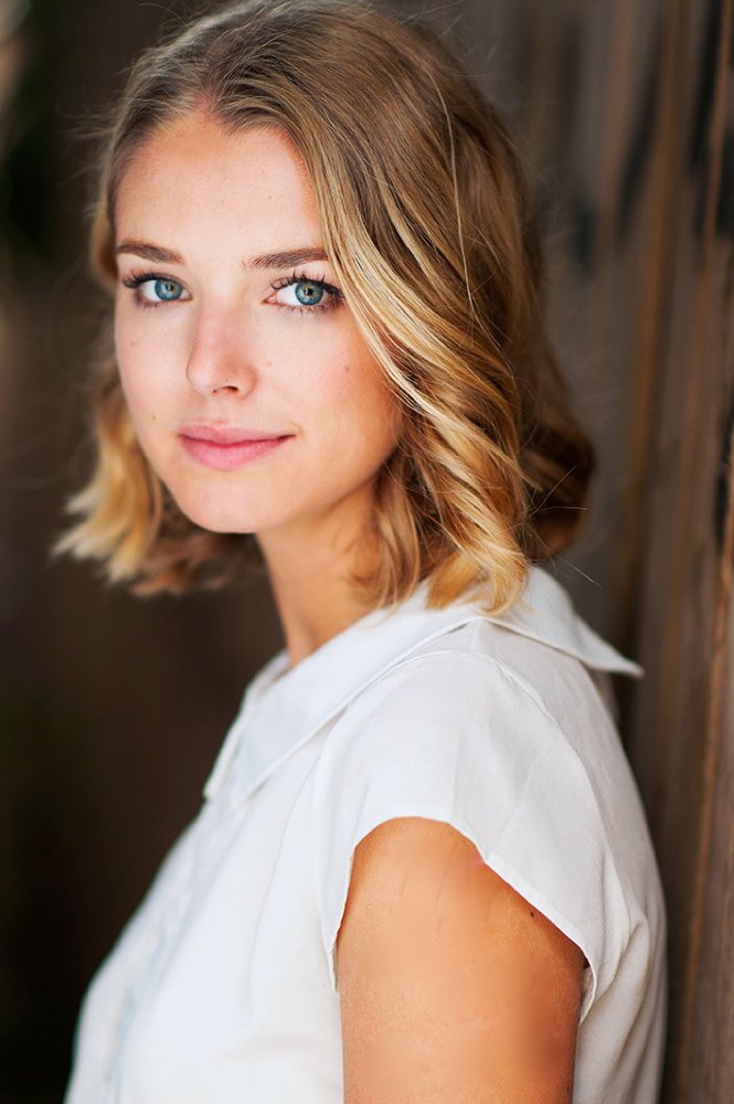 Ellie Gall