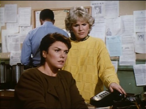 Det. Mary Beth Lacey