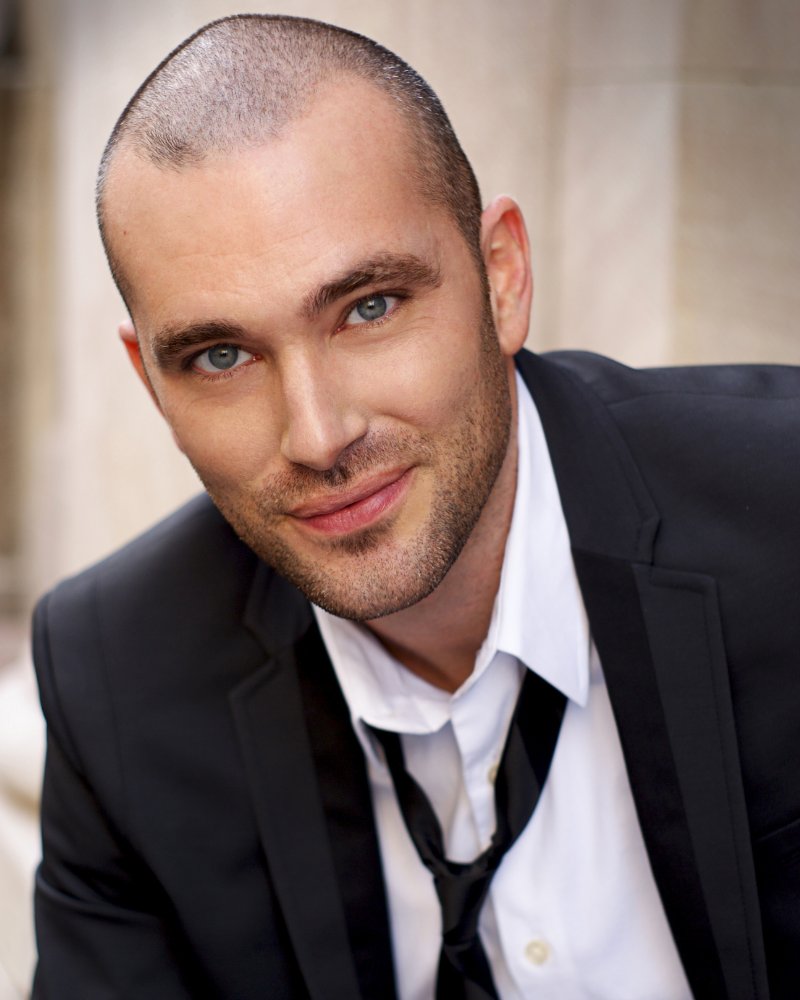 Evan Leone