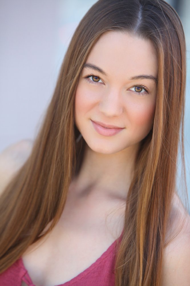 Sarah Blades
