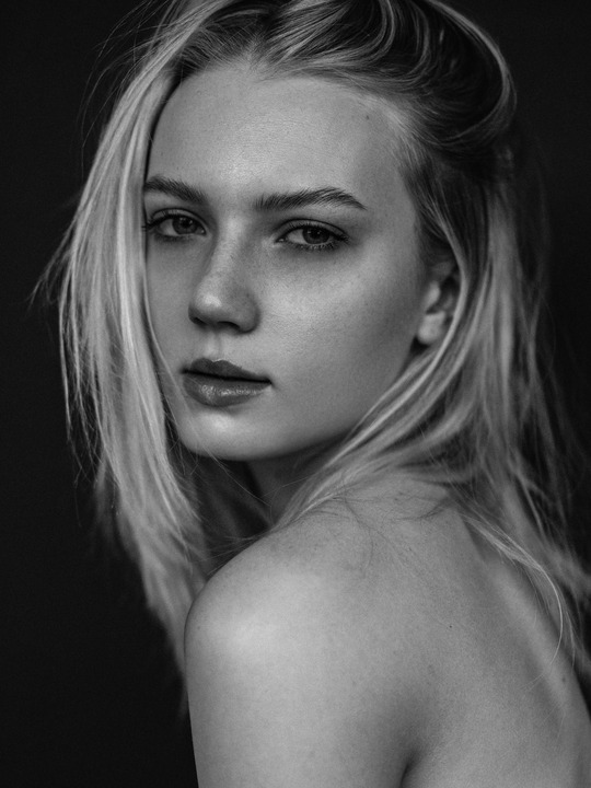 Emily Ruhl