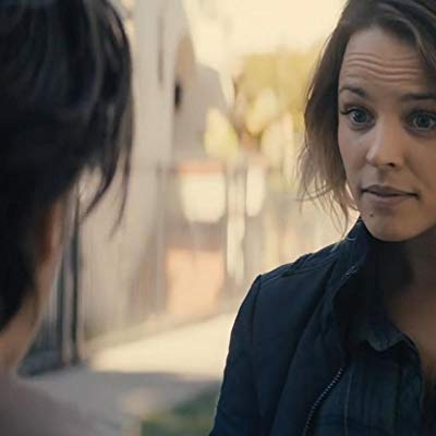 Detective Ani Bezzerides