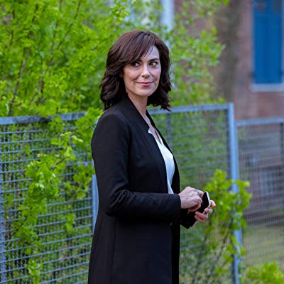 Valerie Edwards