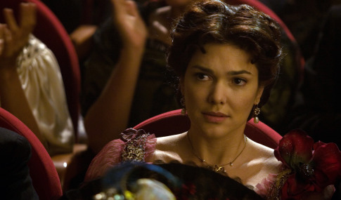 Laura Harring
