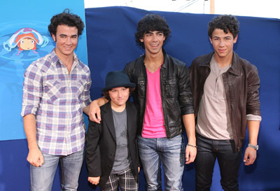 Frankie Jonas