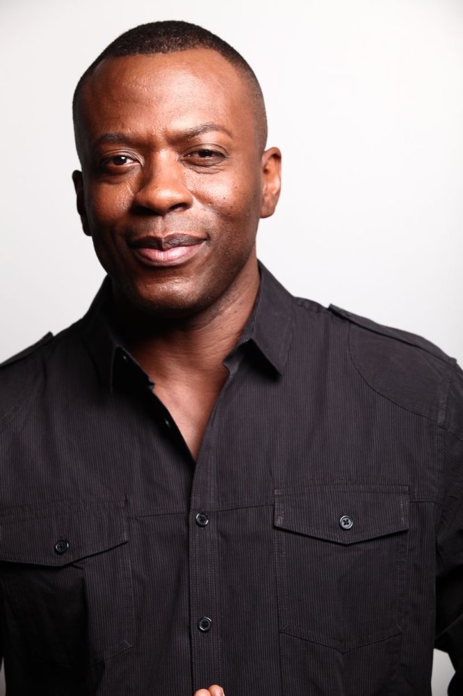 Dwayne Barnes