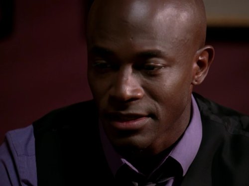 Dr. Sam Bennett