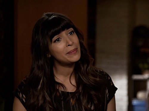 Hannah Simone