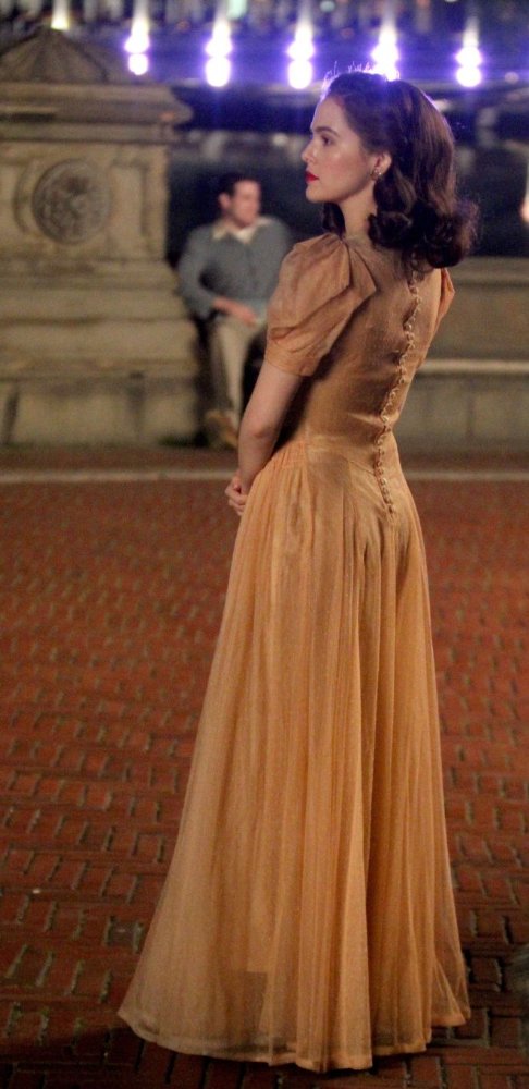 Zoey Deutch