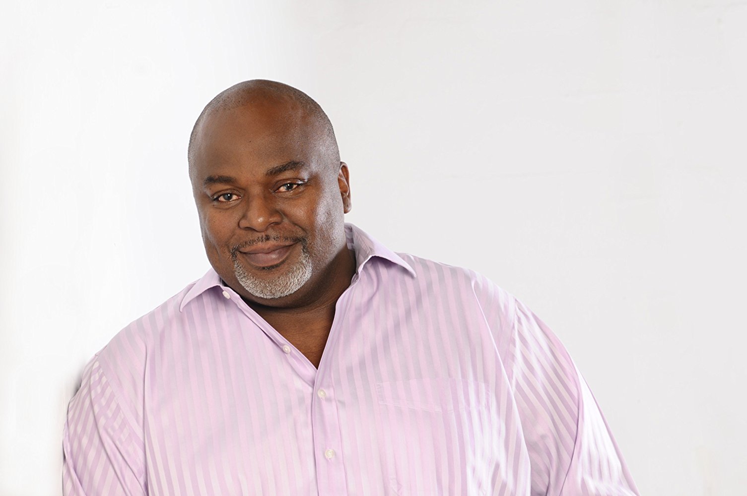 Gil L. Robertson IV