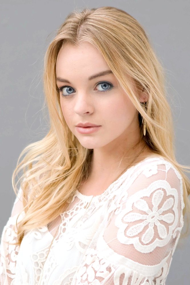 Olivia Rose Keegan