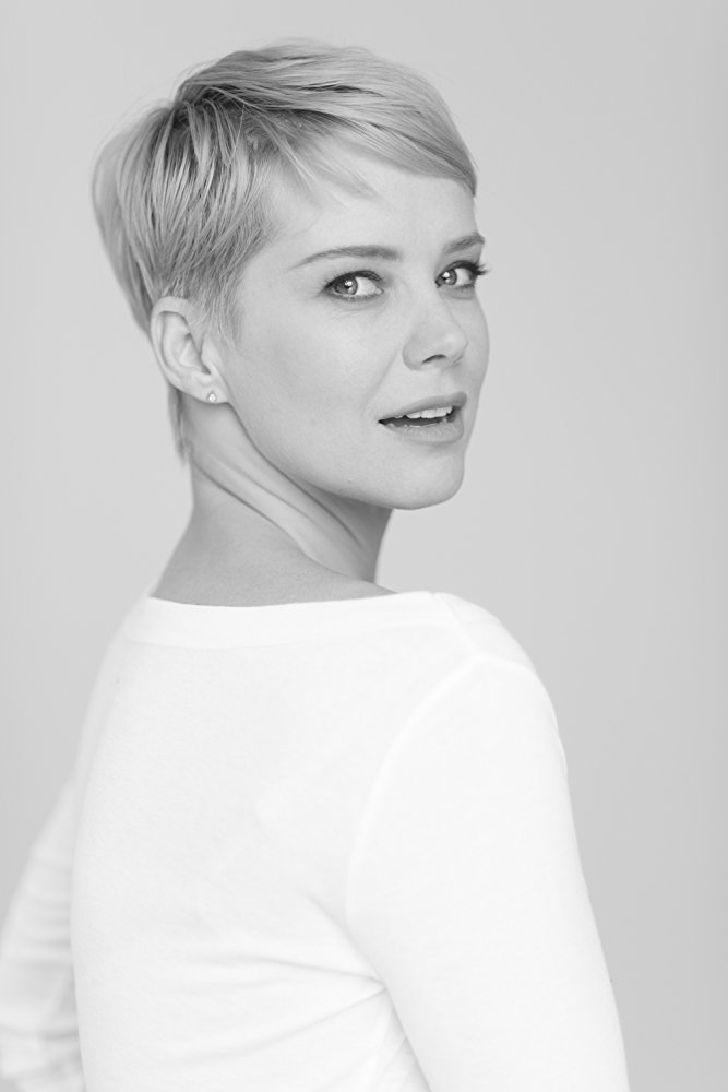 Andrea Osvárt