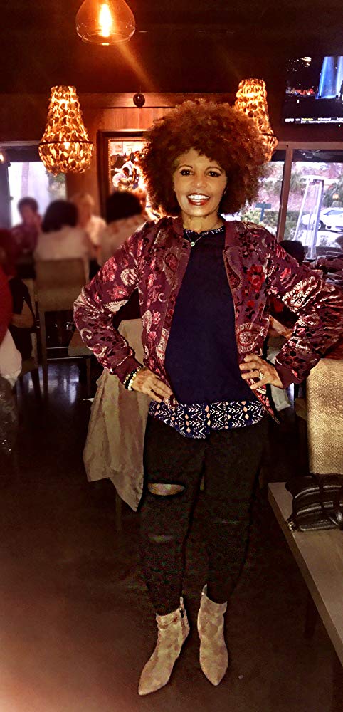 Linda D Gaines