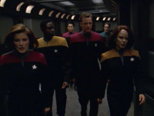 Robert Duncan McNeill