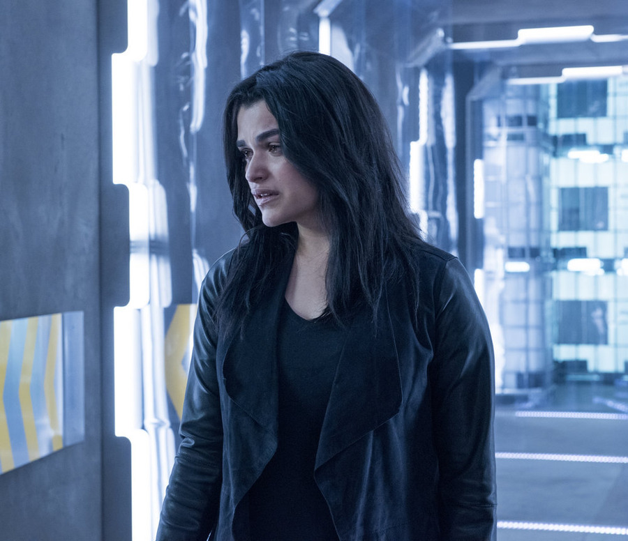 Eve Harlow