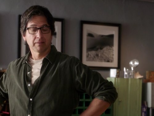 Hank Rizzoli
