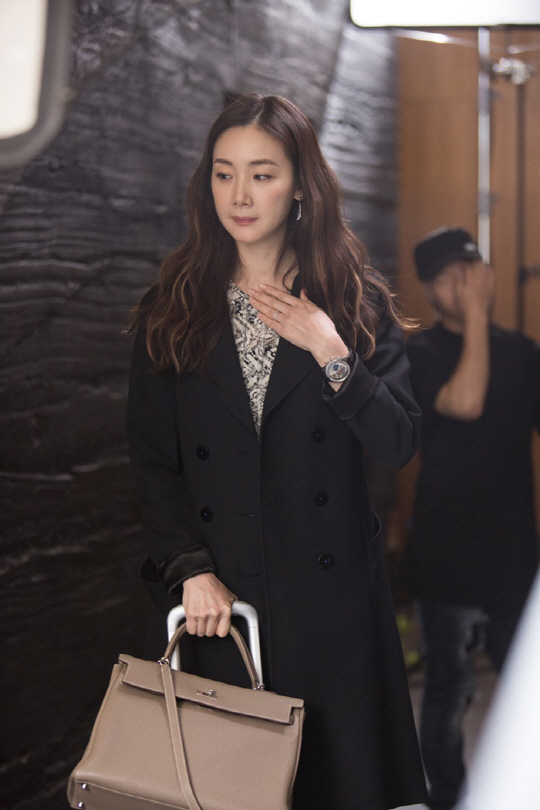 Ji-Woo Choi