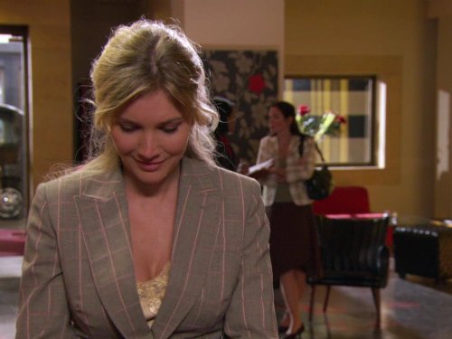 Lisa Faulkner