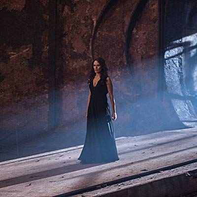 Amara (Adult), Qareen, The Darkness