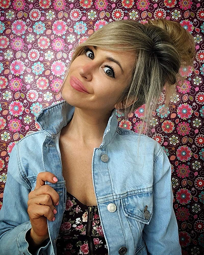 Steph Lynn Robinson