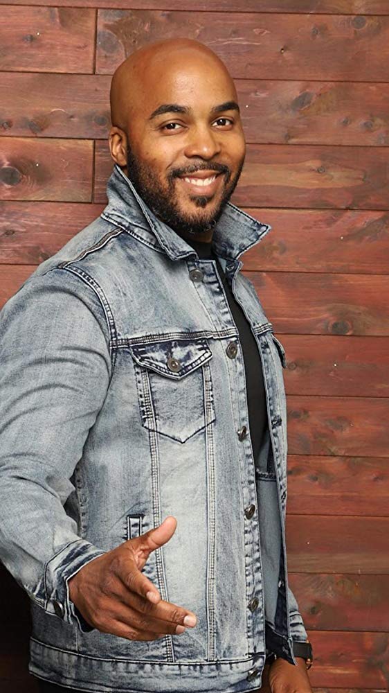 Antoine Holmes Sr.