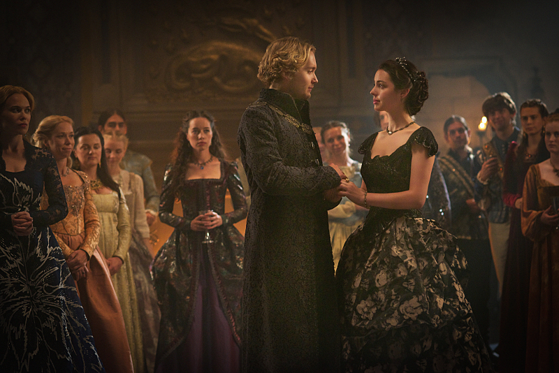 Toby Regbo