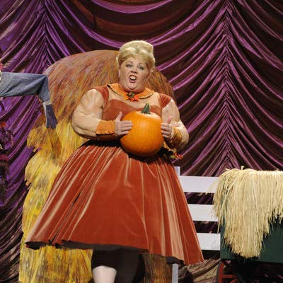 Herself - Host, Sean Spicer, Various, Diane, Donna Ruth Baker, Employee, Gaye Fontaine, Kathleen, Mama Pass, P.J....
