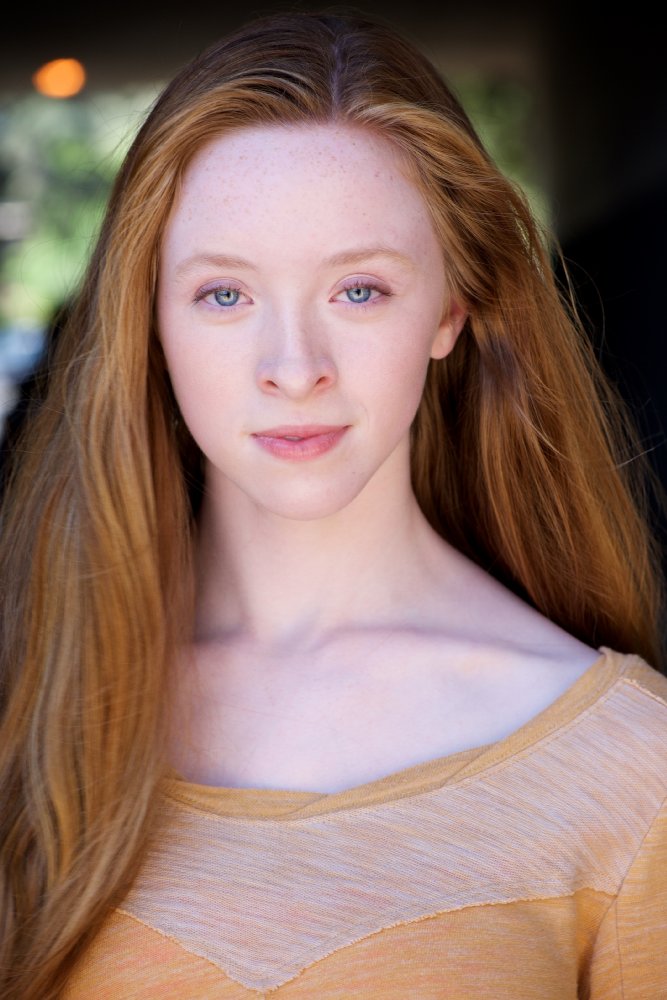Charlotte Arnold
