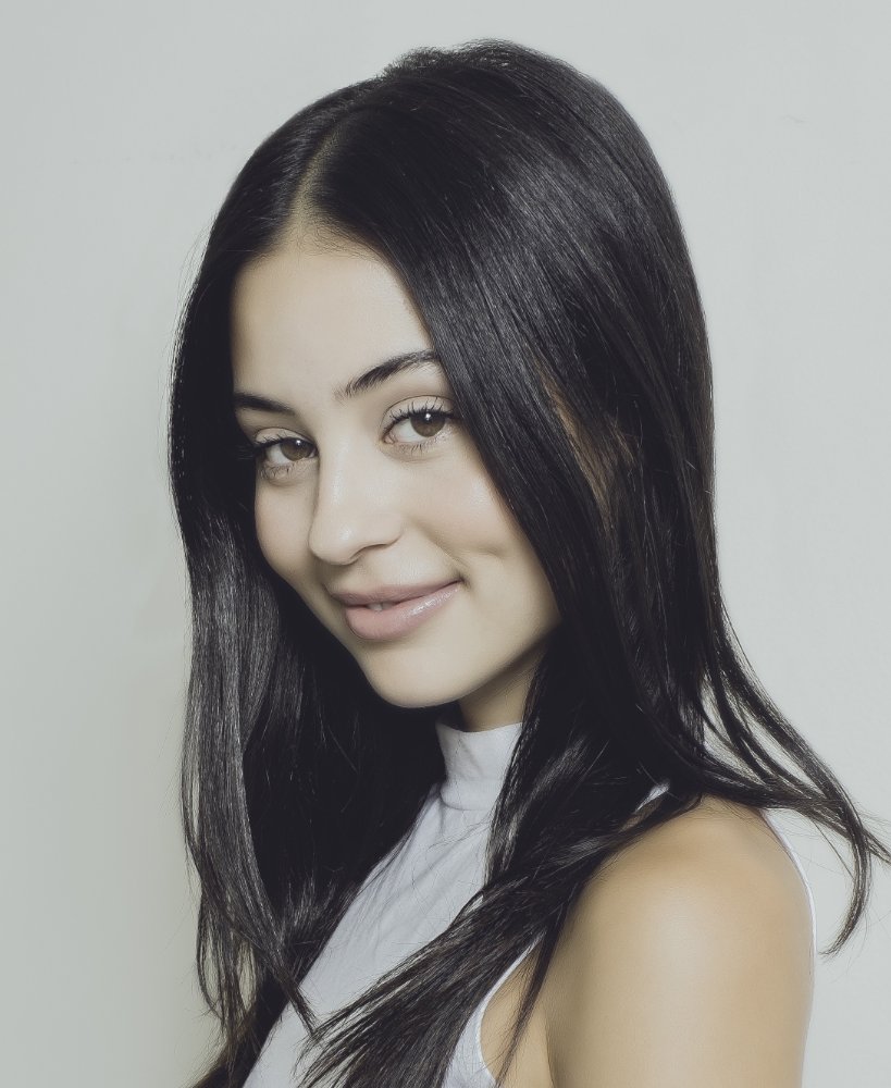 Alexa Demie