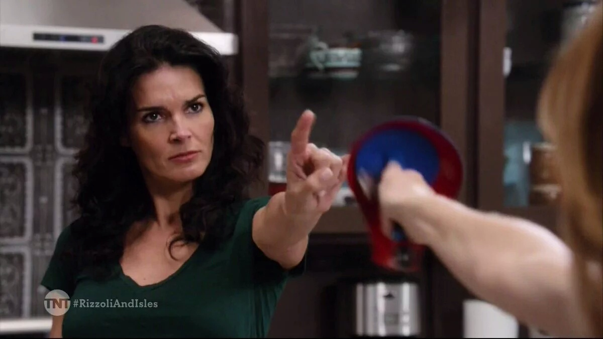 Maura Isles