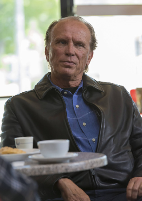 Peter Weller