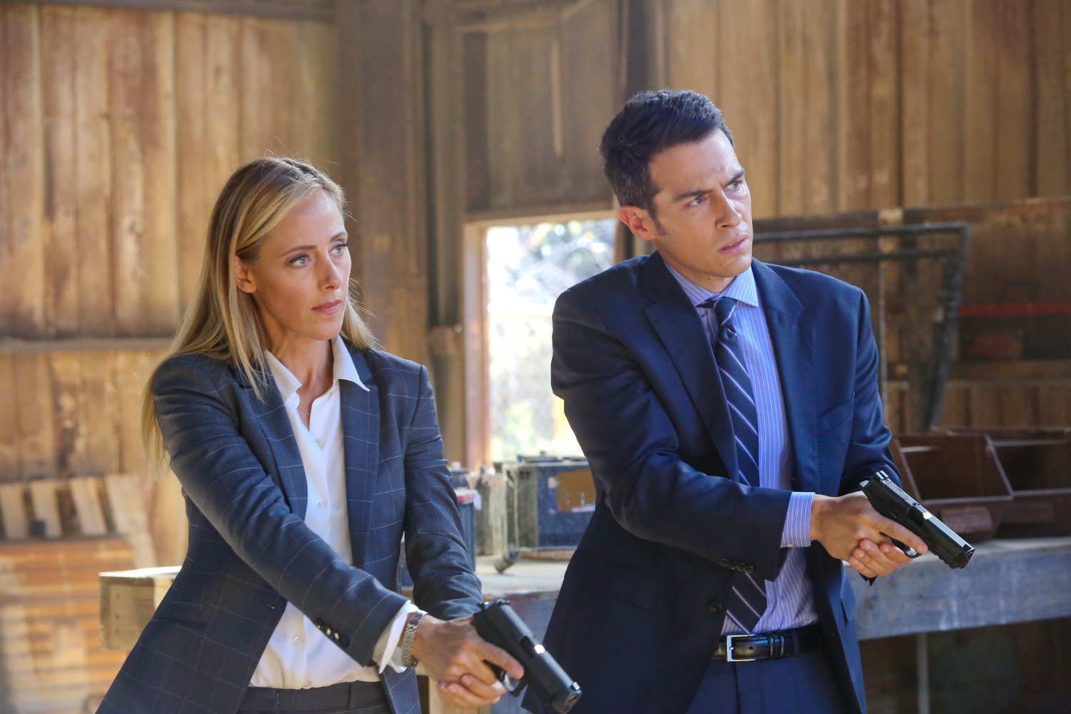 Kim Raver