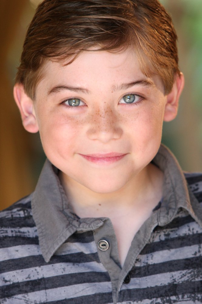 Raymond Ochoa