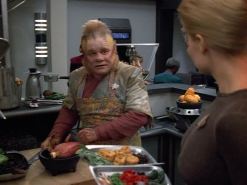 Ethan Phillips