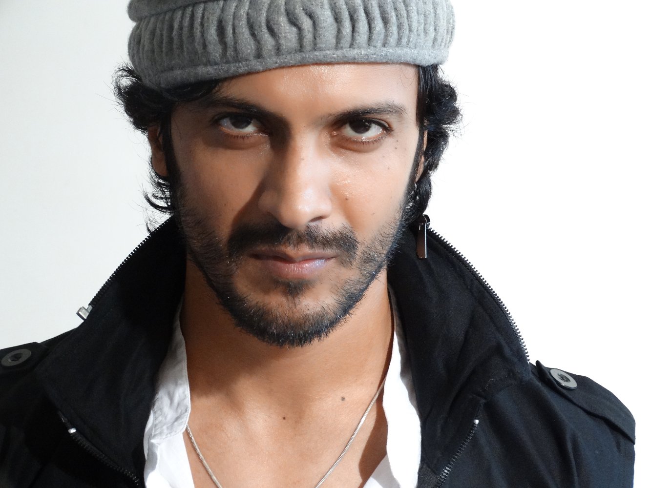 Raayo S. Bakhirta