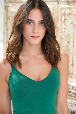 Carlye Tamaren