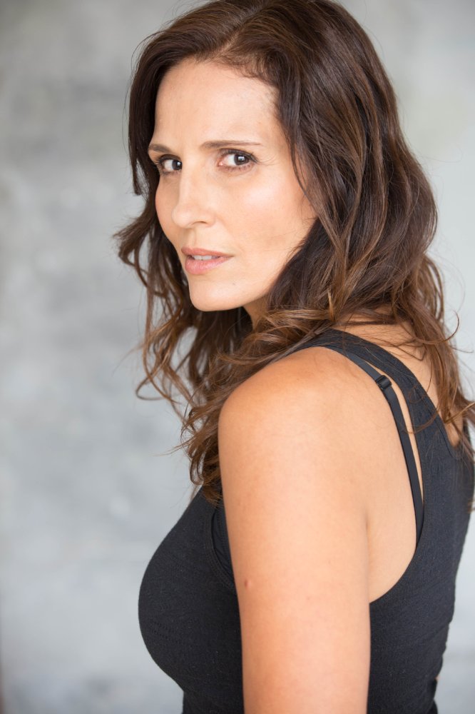 Lisa Roumain