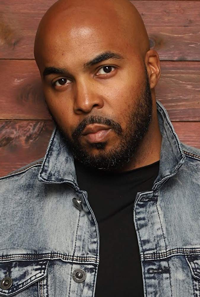 Antoine Holmes Sr.