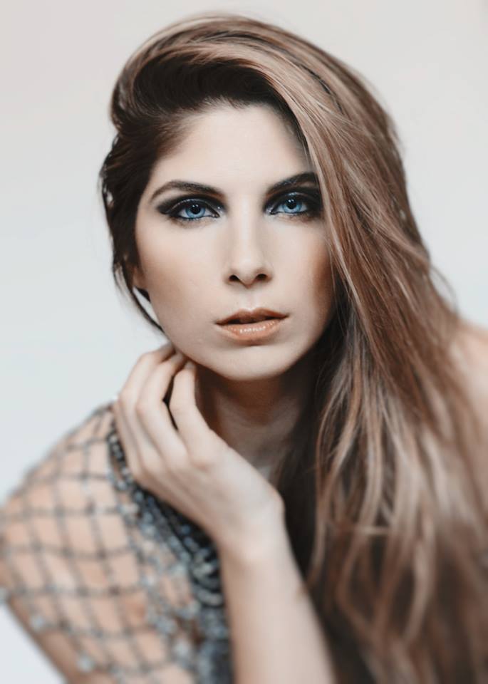 Rebecca Barras