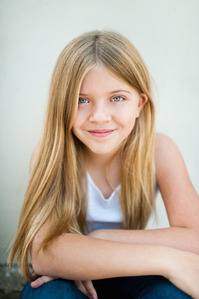 Lola Wayne Villa