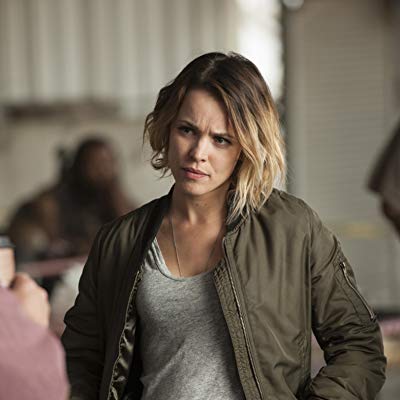 Detective Ani Bezzerides