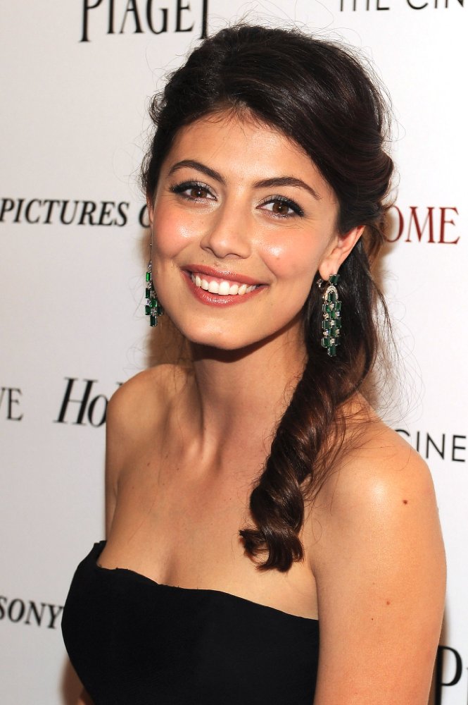 Alessandra Mastronardi