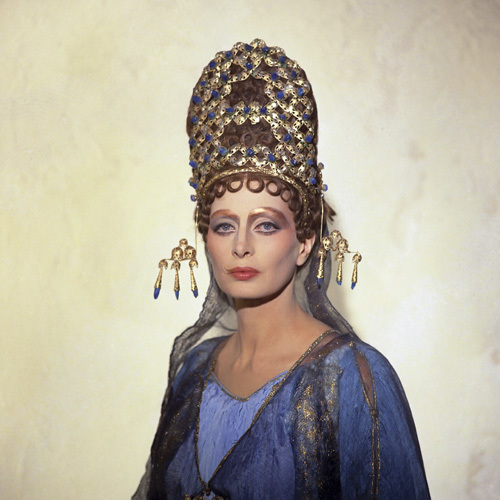 Capucine