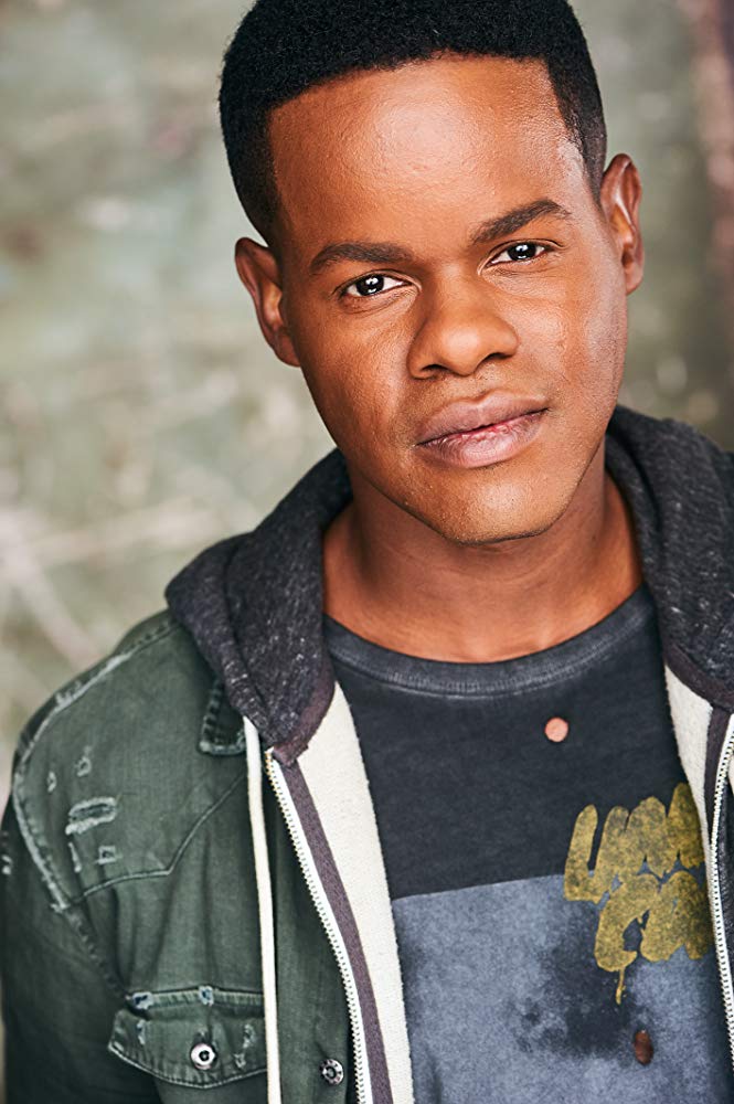 Dion Earl