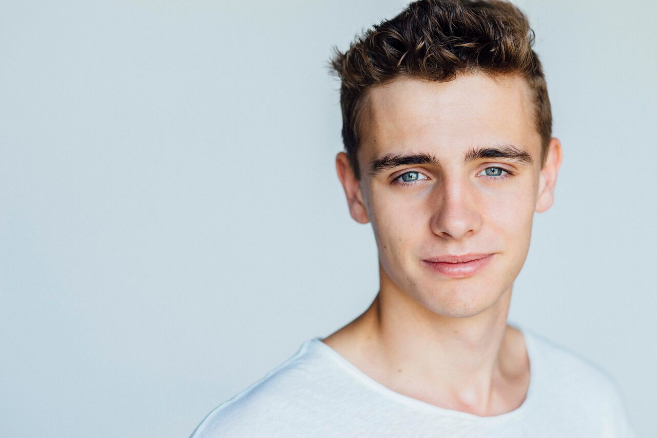 Charlie Wright