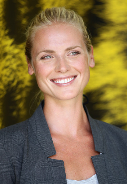 Synnøve Macody Lund