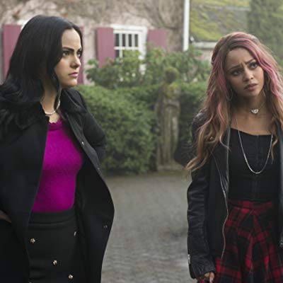 Toni Topaz