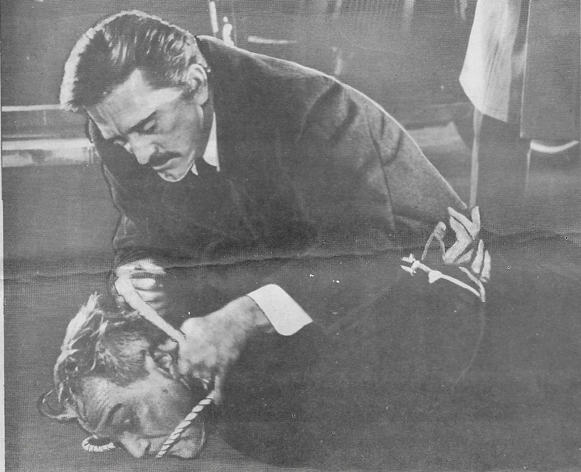 Luther Adler